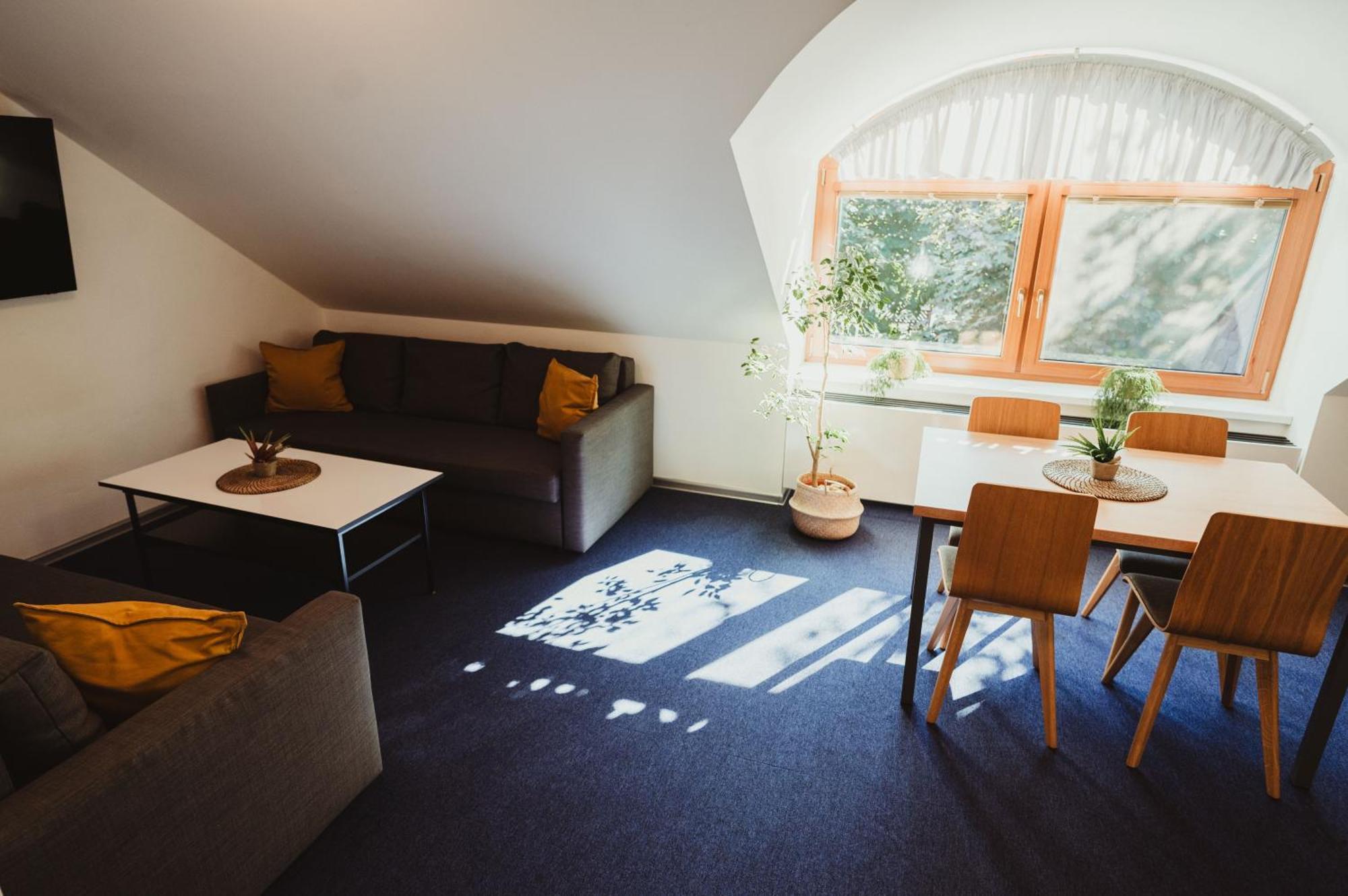 Hotel U Racka Острожка Нова Вес Екстер'єр фото