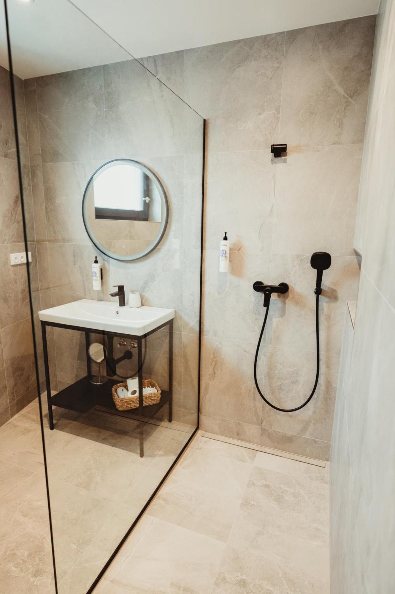 Hotel U Racka Острожка Нова Вес Екстер'єр фото
